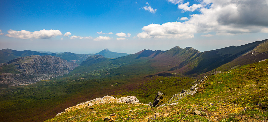 La cresta dell'Infinito e la valle del Raganello