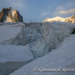 Attraversando i Seracchi del Ghiacciaio del Gigante