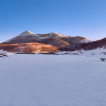 Sui Piani di Pollino al cospetto di Serra delle Ciavole, Serra Dolcedorme e Monte Pollino