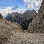 Interminabile ghiaione che immette in val d'Arade
