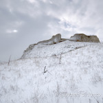 La rocca del Garagnone innevata