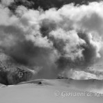Monte Pollino con la testa fra le nuvole